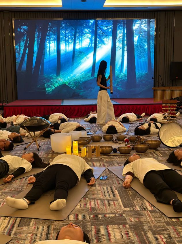 锅正在占领年轻人的市场开元棋牌app玄学火(图1)